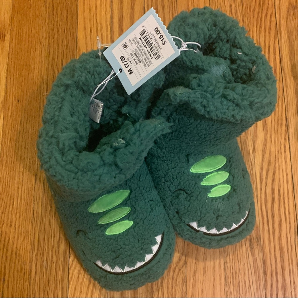NWT dinosaur slippers
